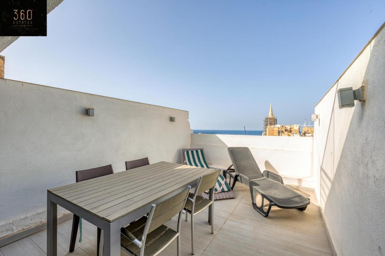 Mesmerising Views For A 2Br Apt In The Capital By 360 Estates Valletta Exterior foto