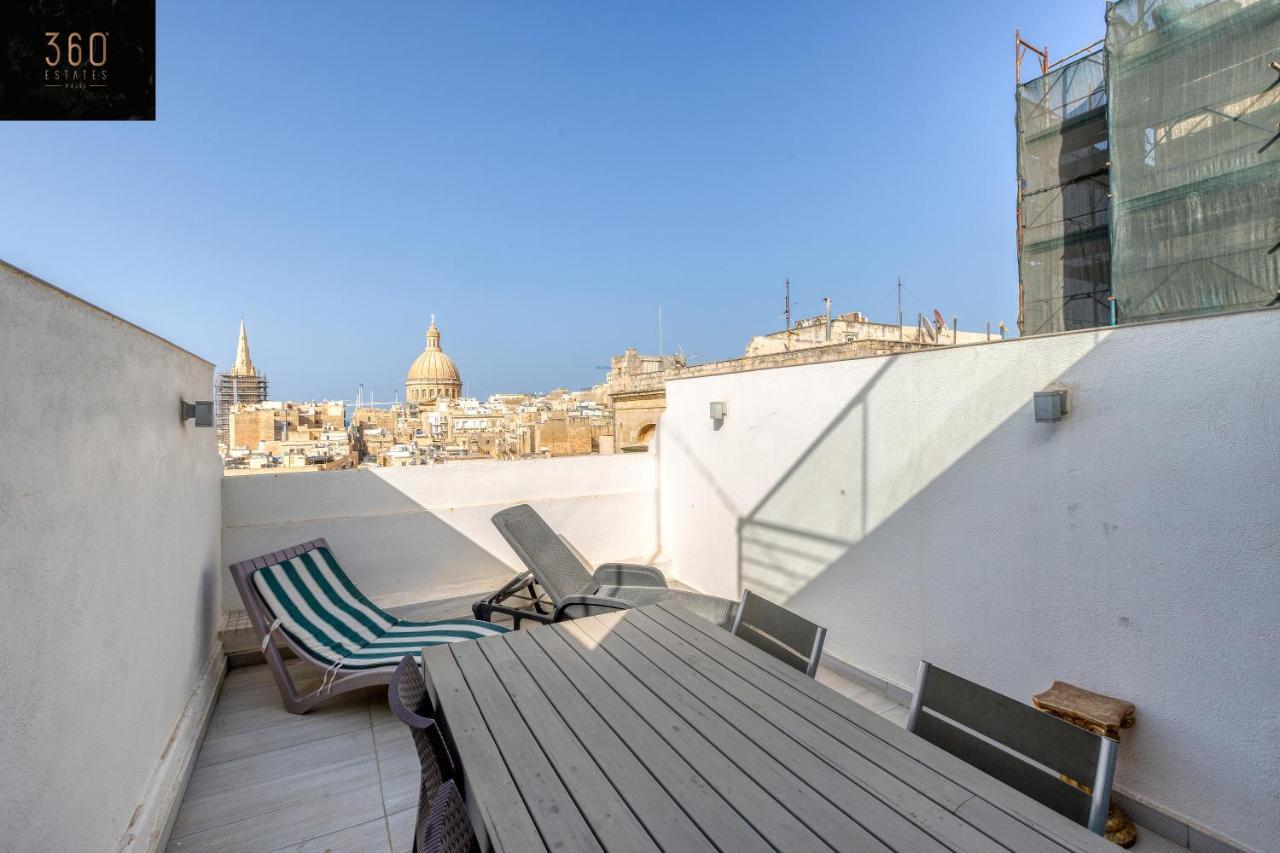 Mesmerising Views For A 2Br Apt In The Capital By 360 Estates Valletta Exterior foto